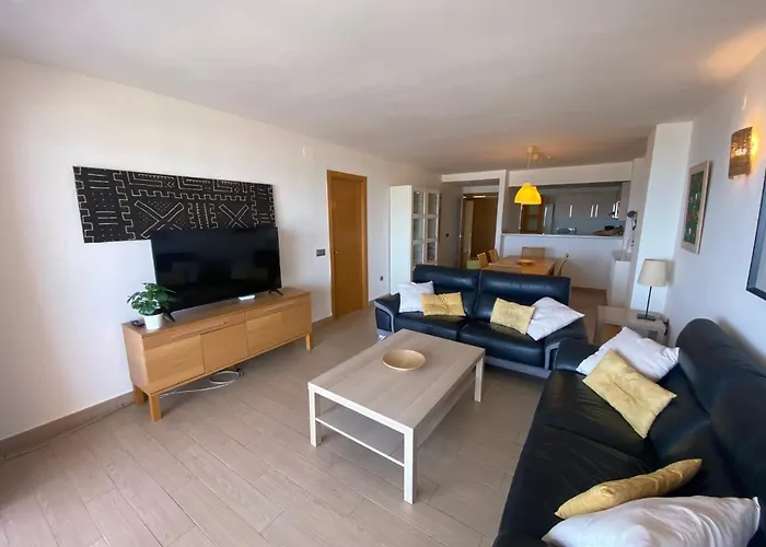 Apartment Albamar Frontline 3 Bedrooms