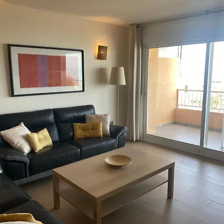 Albamar Frontline 3 Bedrooms Appartement