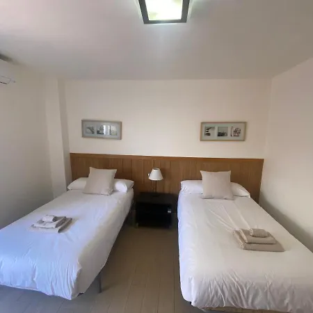 Albamar Frontline 3 Bedrooms *