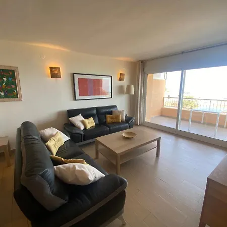 Albamar Frontline 3 Bedrooms Apartment Fuengirola