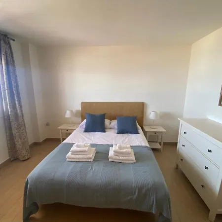 דירה Albamar Frontline 3 Bedrooms *