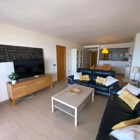 Apartman Albamar Frontline 3 Bedrooms